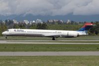 N903DA @ CYVR - Delta Airlines