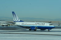 N924UA @ KDEN - Boeing 737-500