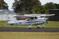ZK-TAT @ NZAR - Rotating - by Micha Lueck