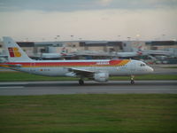 EC-IEI @ EGLL - Taken at Heathrow Airport March 2005 - by Steve Staunton