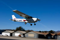 N739MB @ SZP - Cessna 172N
