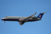N905SW @ KORD - CL-600-2B19 - by Mark Pasqualino