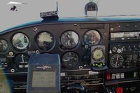 VH-WAO @ COFFS HARB - PA28 140