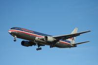 N392AN @ KORD - Boeing 767-300 - by Mark Pasqualino