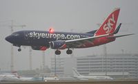 OM-NGJ @ LOWW - SkyEurope  B737-76N - by Delta Kilo