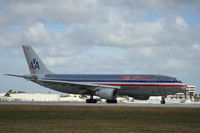 N80052 @ KMIA - Airbus A300B4-605R - by Mark Pasqualino