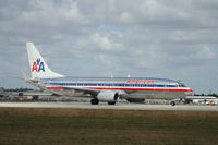 N967AN @ KMIA - Boeing 737-800 - by Mark Pasqualino