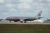 N70072 @ KMIA - Airbus A300B4-605R - by Mark Pasqualino