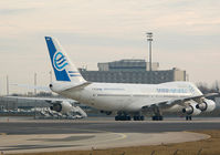 F-GCBH @ LFPG - Parked in the CDG platform. - by Jorge Molina