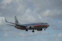 N907AN @ KMIA - Boeing 737-800 - by Mark Pasqualino