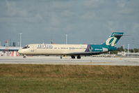 N906AT @ KMIA - Boeing 717-200 - by Mark Pasqualino