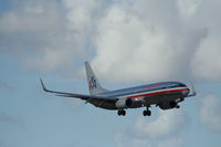 N961AN @ KMIA - Boeing 737-800 - by Mark Pasqualino