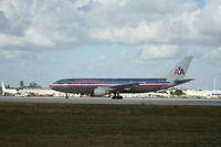 N41063 @ KMIA - Airbus A300B4-605R - by Mark Pasqualino