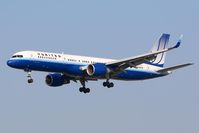 N517UA @ LAX - United Airlines N517UA (FLT UAL25) with newly-fitted winglets, from John F Kennedy Int'l (KJFK) on short-final to RWY 25L.