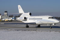 RA-09000 @ SZG - Gazpromavia Dassault Falcon 900 - by Thomas Ramgraber-VAP