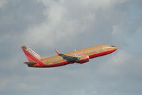 N652SW @ KFLL - Boeing 737-300 - by Mark Pasqualino