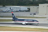 N422US @ KFLL - Boeing 737-400 - by Mark Pasqualino