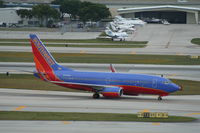 N446WN @ KFLL - Boeing 737-700 - by Mark Pasqualino