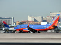 N409WN @ KLAS - Southwest Airlines / 2001 Boeing 737-7H4 / It's a clean machine...409...get it? Sorry... - by Brad Campbell