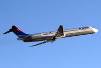N922DL @ ORF - Delta Airlines N922DL (FLT DAL719) climbing out from RWY 23 enroute Hartsfield-Jackson Atlanta Int'l (KATL).