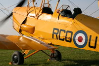 G-AOJJ @ WHITE WALT - Pre Flight mag check prior to taking to the skies on a cold December day in 2007. - by Bill Pegram
