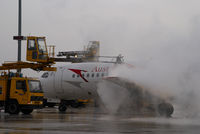 OE-LFR @ VIE - Austrian Arrows Fokker 70 - by Yakfreak - VAP