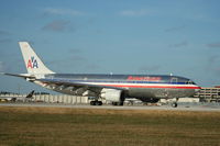 N7082A @ KMIA - Airbus A300B4-605R - by Mark Pasqualino