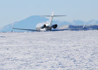 N800WY @ KAPA - Takeoff on 17L with Pikes Peak in the distance.