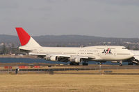 JA8166 @ YSSY - JAL 747-400