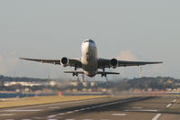 VH-OGP @ YSSY - Qantas 767-300