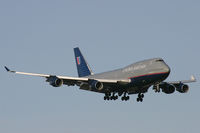 N195UA @ YMML - United Airlines 747-400 - by Andy Graf-VAP