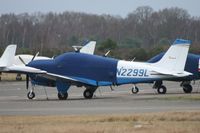 N2299L @ EGLK - Taken at Blackbushe Airport 28th December 2007 - by Steve Staunton