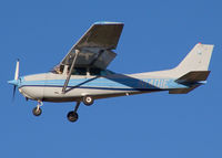 N1401E @ KAPA - Approach to 17L. - by Bluedharma