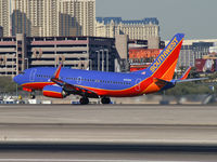 N251WN @ KLAS - Southwest Airlines / 2006 Boeing 737-7H4 - by Brad Campbell