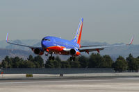 N476WN @ KLAS - Southwest Airlines / 2004 Boeing 737-7H4 - by Brad Campbell