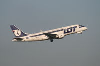 SP-LDH @ EBBR - flight LO240 is taking off from rwy 07R - by Daniel Vanderauwera