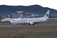 UR-VVN @ SZG - AeroSvit Airlines Boeing 737-400 - by Thomas Ramgraber-VAP