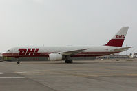 VH-BRN @ OMDB - DHL Boeing 757-200