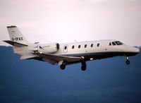 G-IPAX @ LSGG - Landing rwy 23 - by Shunn311
