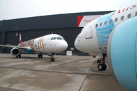 OE-LBU @ VIE - Austrian Airlines Airbus 320 in Euro 2008 cs