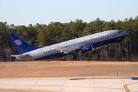 N328UA @ RDU - United Airlines N328UA (FLT UAL241) departing RWY 5L enroute to Washington Dulles Int'l (KIAD).