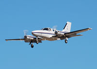 N28AP @ KAPA - Approach to 17L.