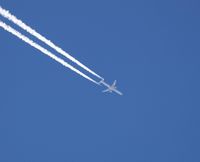 UNKNOWN @ KAPA - Lufthansa 757 overflight of Centennial - by John Little