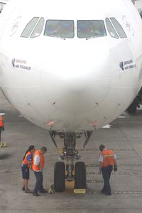 F-GLZC - Docking Therminal-2 Chicago O'Hare Int'l - by Loe M M Baltussen, NL
