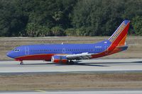 N695SW @ KTPA - Southwest 737-300
