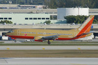 N390SW @ KFLL - Southwest 737-300 - by Andy Graf-VAP