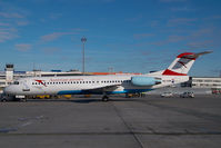 OE-LVM @ VIE - Austrian Arrows Fokker 100 - by Yakfreak - VAP