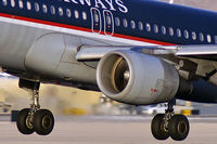 N114UW @ KLAS - US Airways / 1999 Airbus Industrie A320-214 - by Brad Campbell