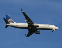 N73276 @ MCO - Continental
