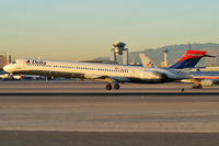 N904DA @ KLAS - Delta Airlines / 1995 McDonnell Douglas MD-90-30